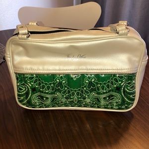 Trophy Queen Purse